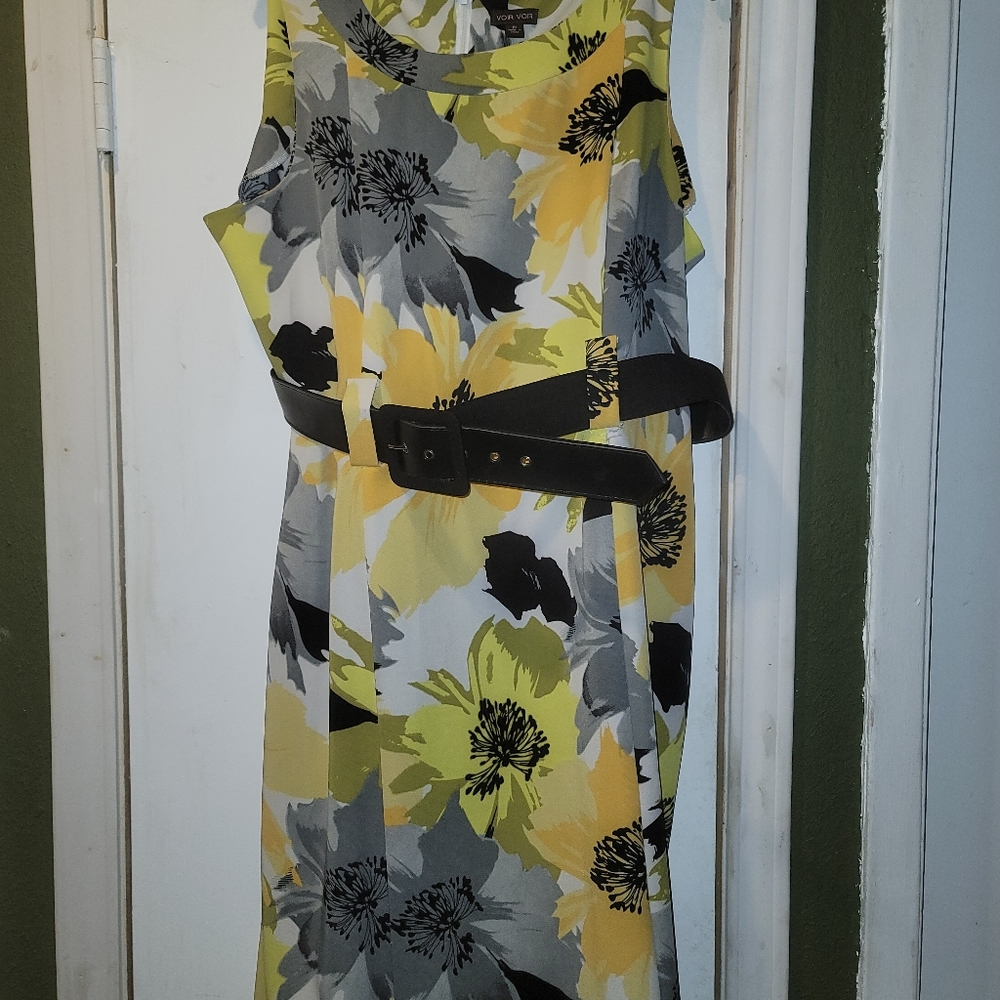 Clothes - Picture 8 of 8